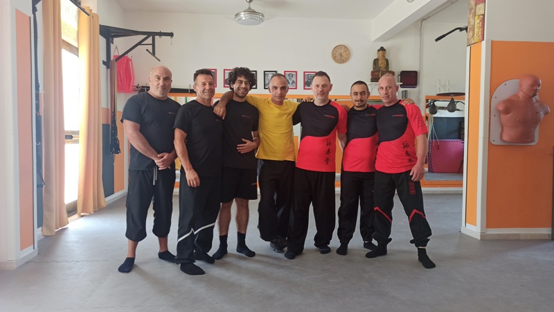 kung fu academy di Sifu Salvatore Mezzone, arti marziali wing chun, weng chun, wing tsun, tai chi quan, chi kung, sanda e sport dacombattimento, shaolin cina.jpg (1)